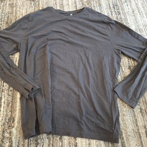 H&M Gray Short Sleeve Tee